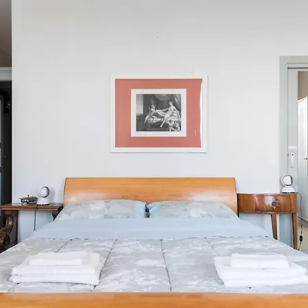 Canal Views And A Secret Garden In Giudecca Appartement Venise