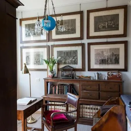 Canal Views And A Secret Garden In Giudecca Appartement Venise
